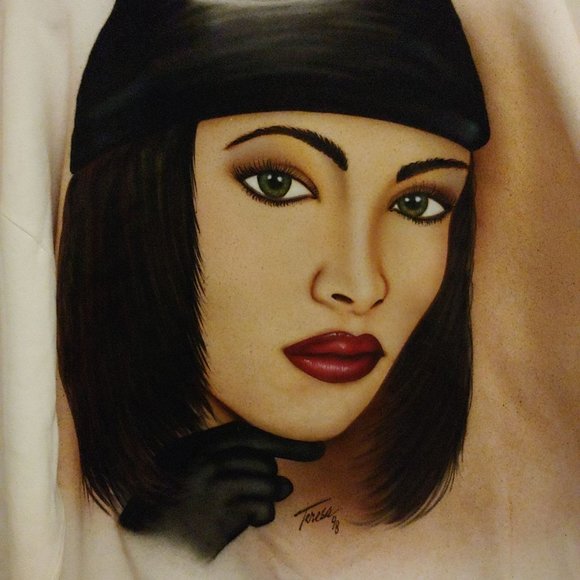One of a Kind painted female face that looks like someone sweatshirt XL - Picture 1 of 8